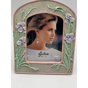 Galleria · 5×7 Ceramic Picture Frame · Raised Lavender Floral · Sand Texture